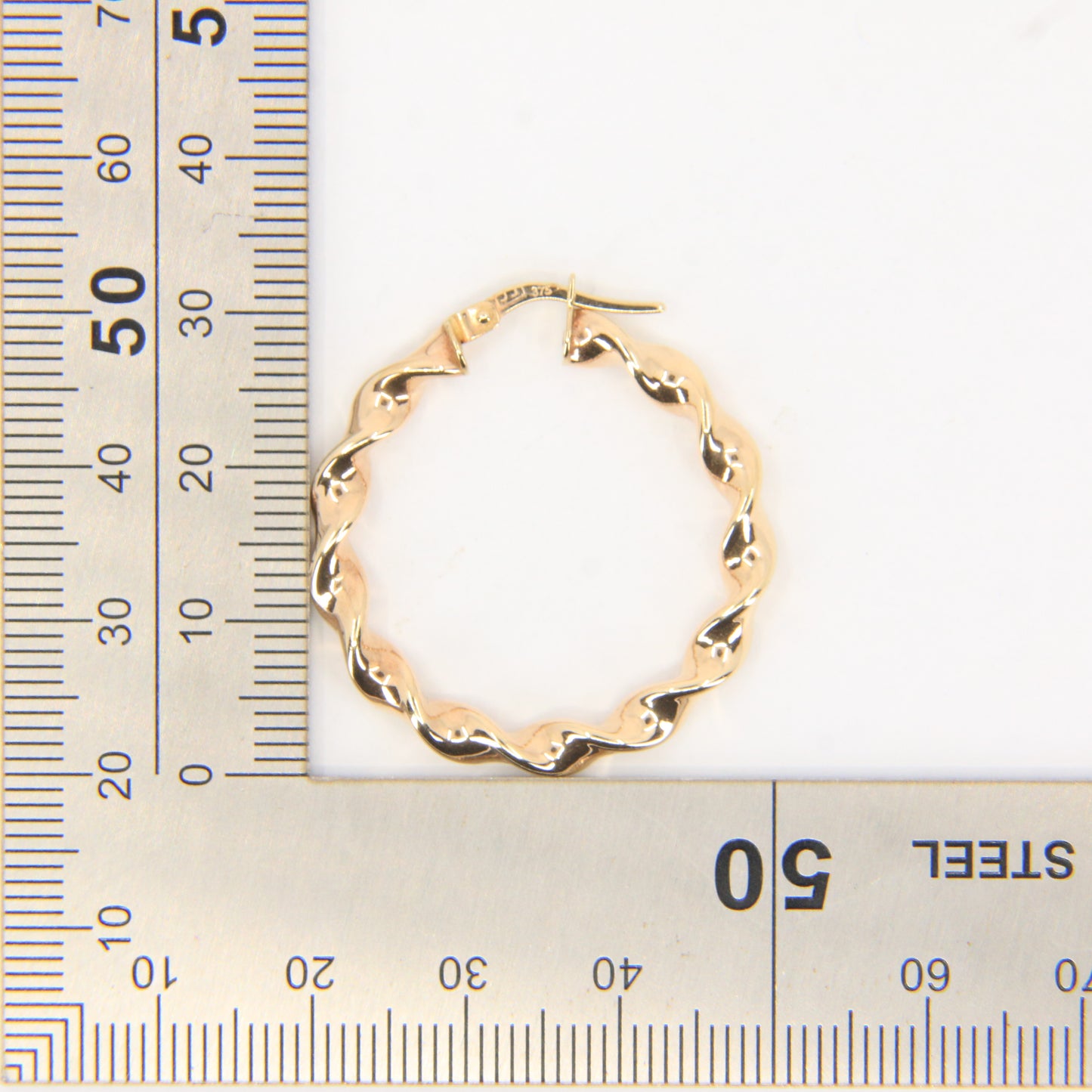 Vintage 9ct Gold Hallmarked Twist Hoop Creole Earrings Boxed