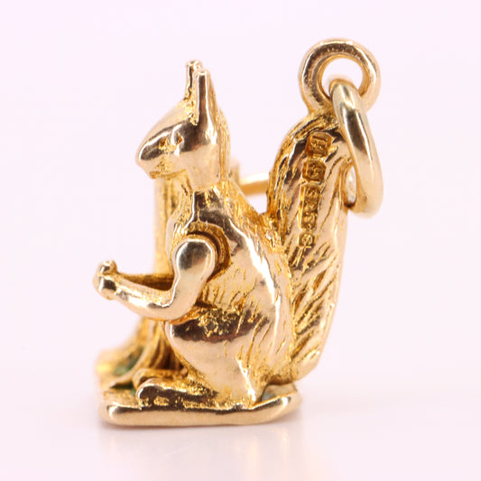 Vintage 9ct Hallmarked Gold Squirrel Eating Nut Charm Moving Animal Pendant Gift