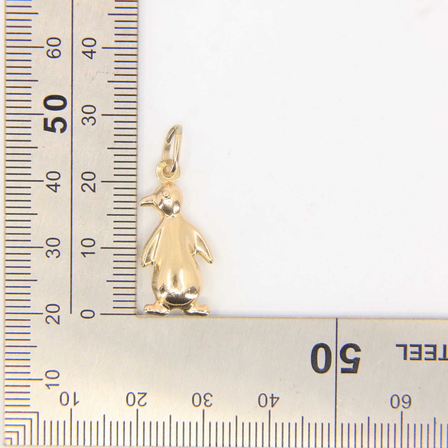 Vintage 9ct Hallmarked Gold Penguin Pendant Charm Hollow Yellow Gold Gift