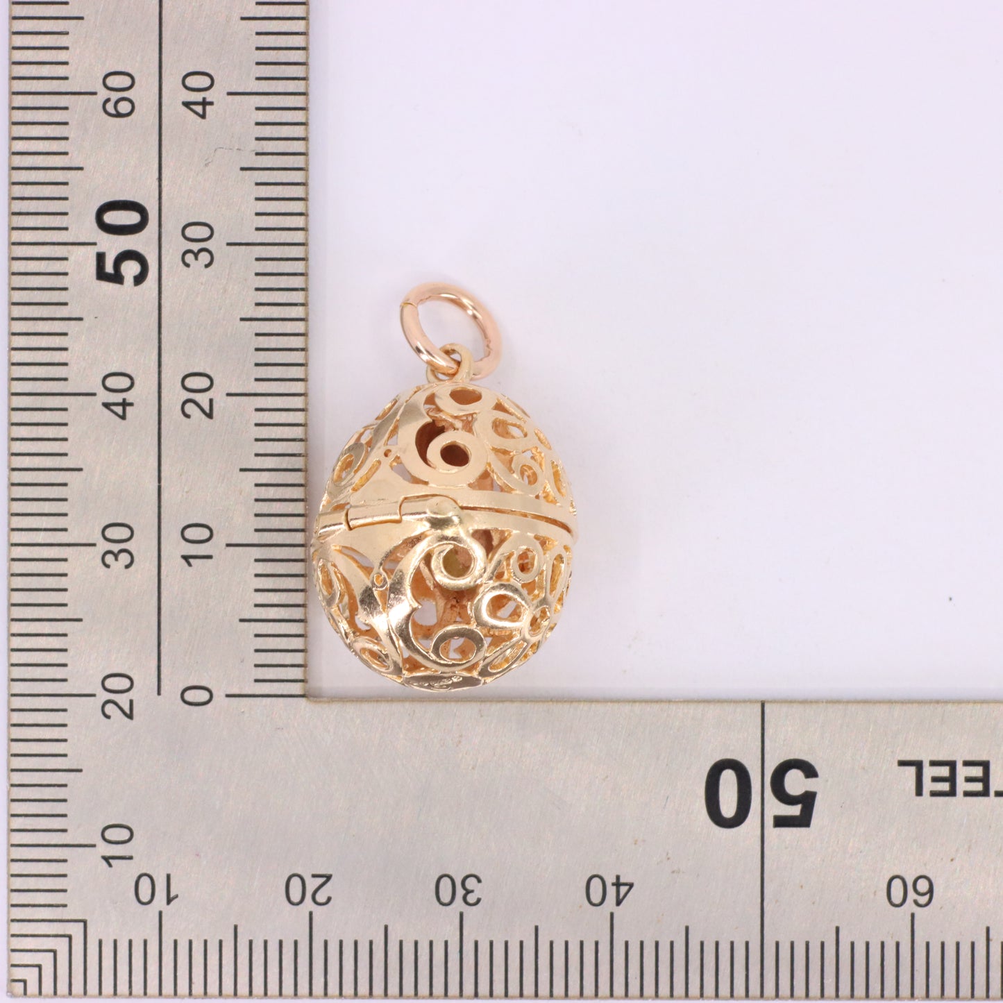 Vintage 9ct Hallmarked Gold Opening Egg Chick Pendant Animal Charm Easter Gift
