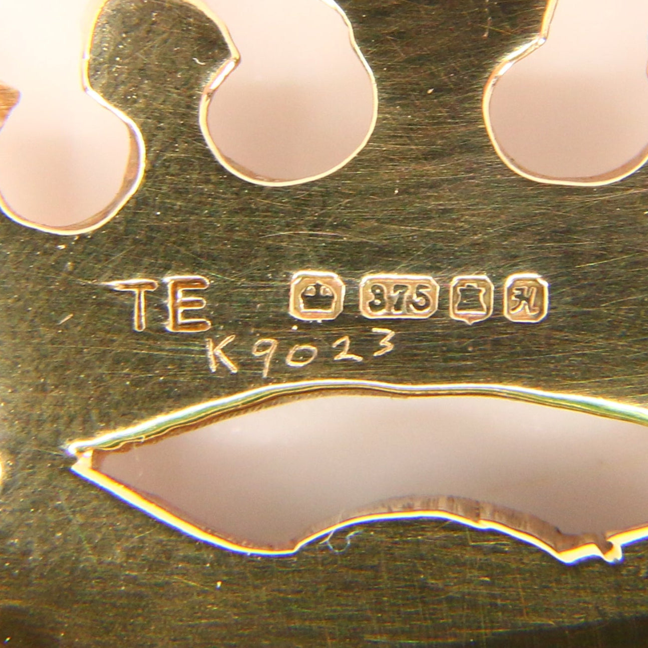 Vintage 9ct Luckenbooth Brooch Carnelian & Agate Edinburgh Hallmarked Yellow Gold Locking Heart Brooch Boxed Gift