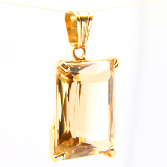 Vintage 18K Citrine Pendant 18 Carat Yellow Gold Charm