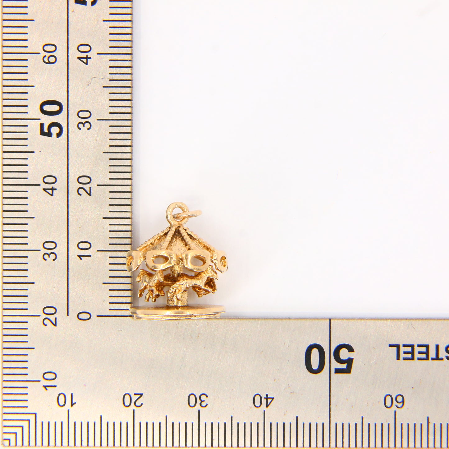 Vintage 9ct Gold Carousel Horse Charm – Spinning Hallmarked Pendant Gift