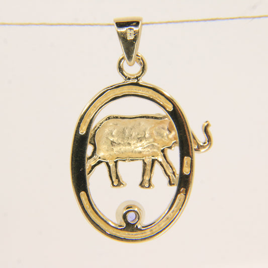Vintage 9ct Hallmarked Gold Elephant Pendant with Gem Accent Animal Gift