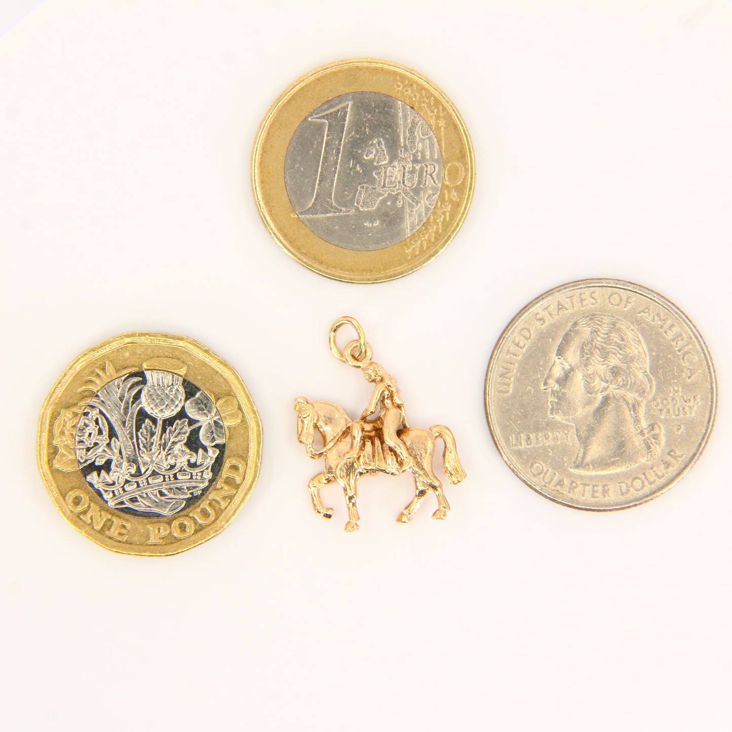 Vintage 9ct Gold Horse Riding Charm – Hallmarked Equestrian Pendant