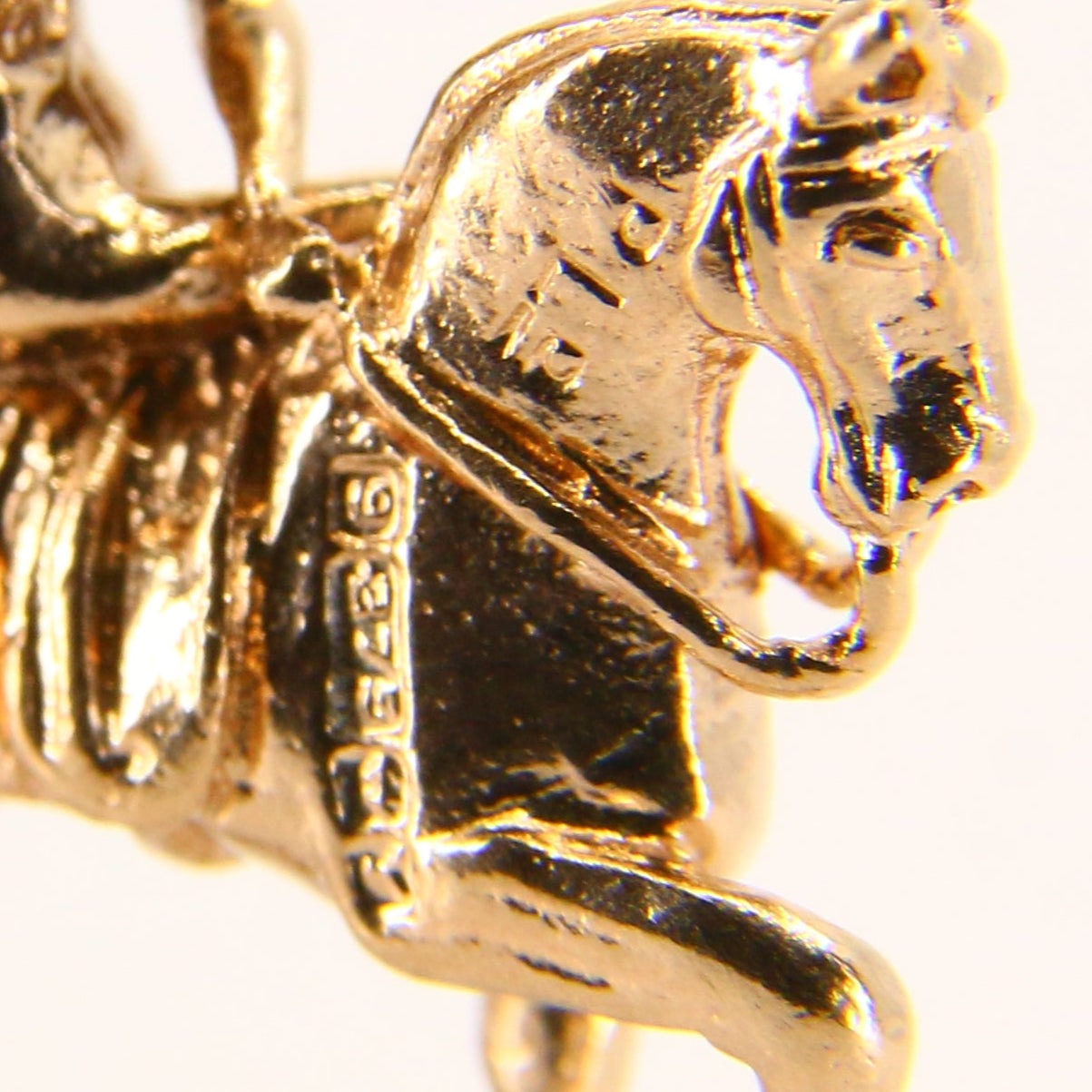 Vintage 9ct Gold Horse Riding Charm – Hallmarked Equestrian Pendant