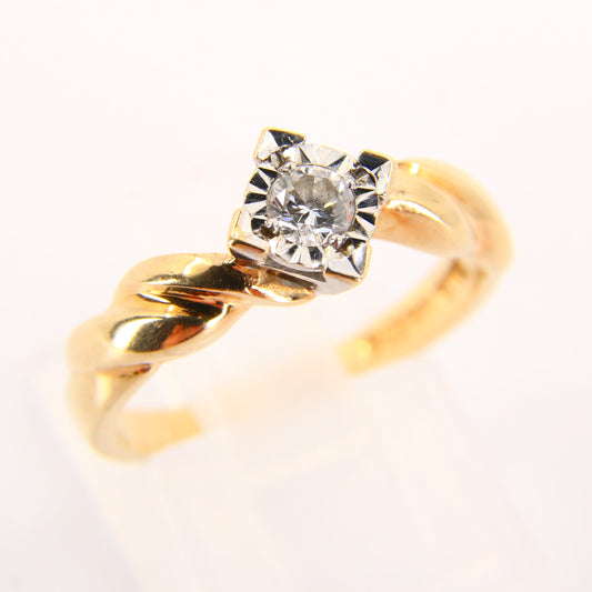 Vintage 9ct Diamond Illusion Set Ring – UK Size M, Hallmarked 9 Carat Boxed Gift