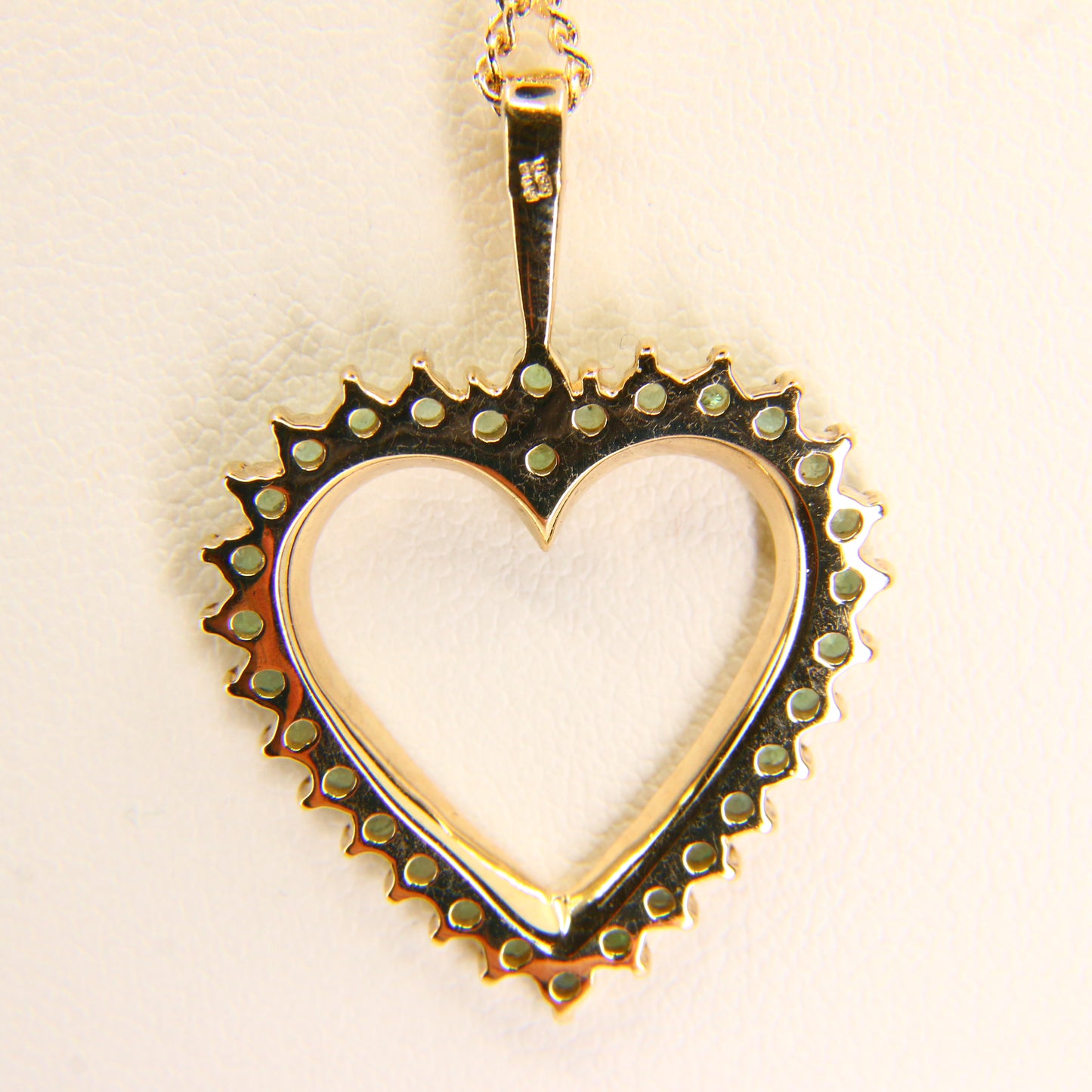 Vintage 9ct Green Alexandrite Heart Pendant Necklace 17.5 INCH Hallmarked Gold Boxed Gift