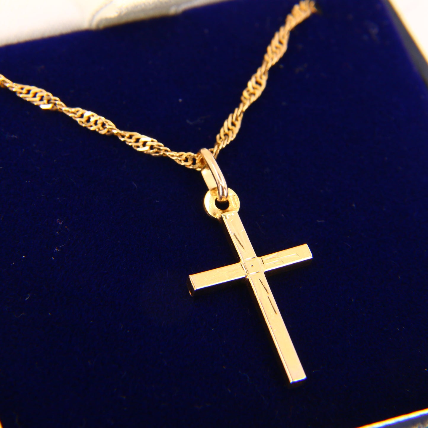 Vintage 9ct Gold Cross Pendant Necklace 20.5" Singapore Chain Gift