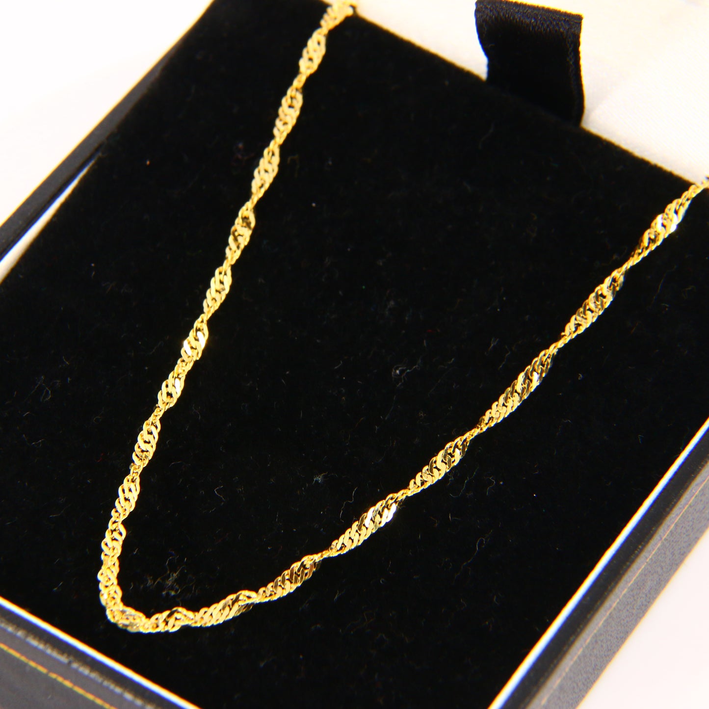 Vintage 14K Solid Yellow Gold 19 INCH Singapore Chain Necklace – Boxed Gift