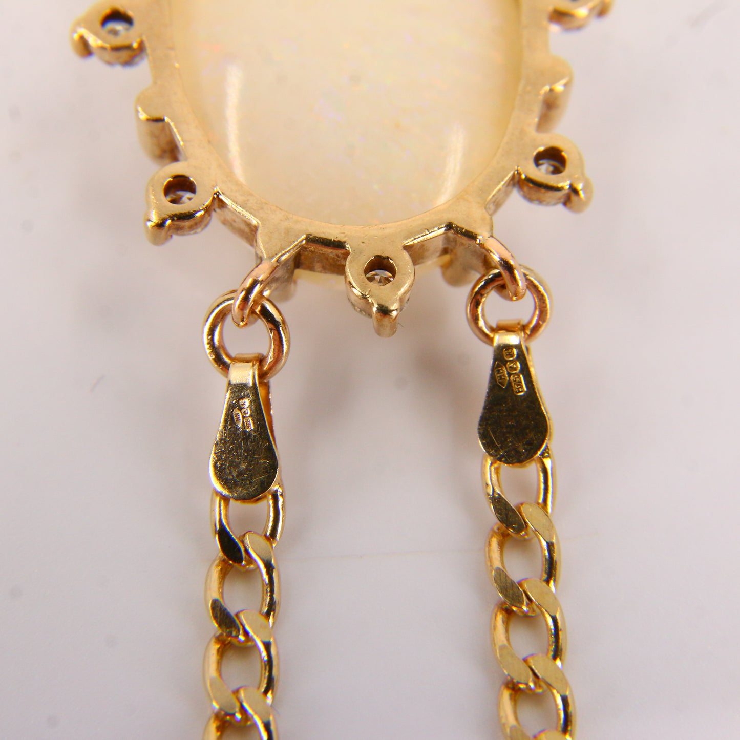 Vintage 9ct Opal CZ Pendant 15 INCH Chain Necklace Hallmarked 9 Carat Yellow Gold Boxed