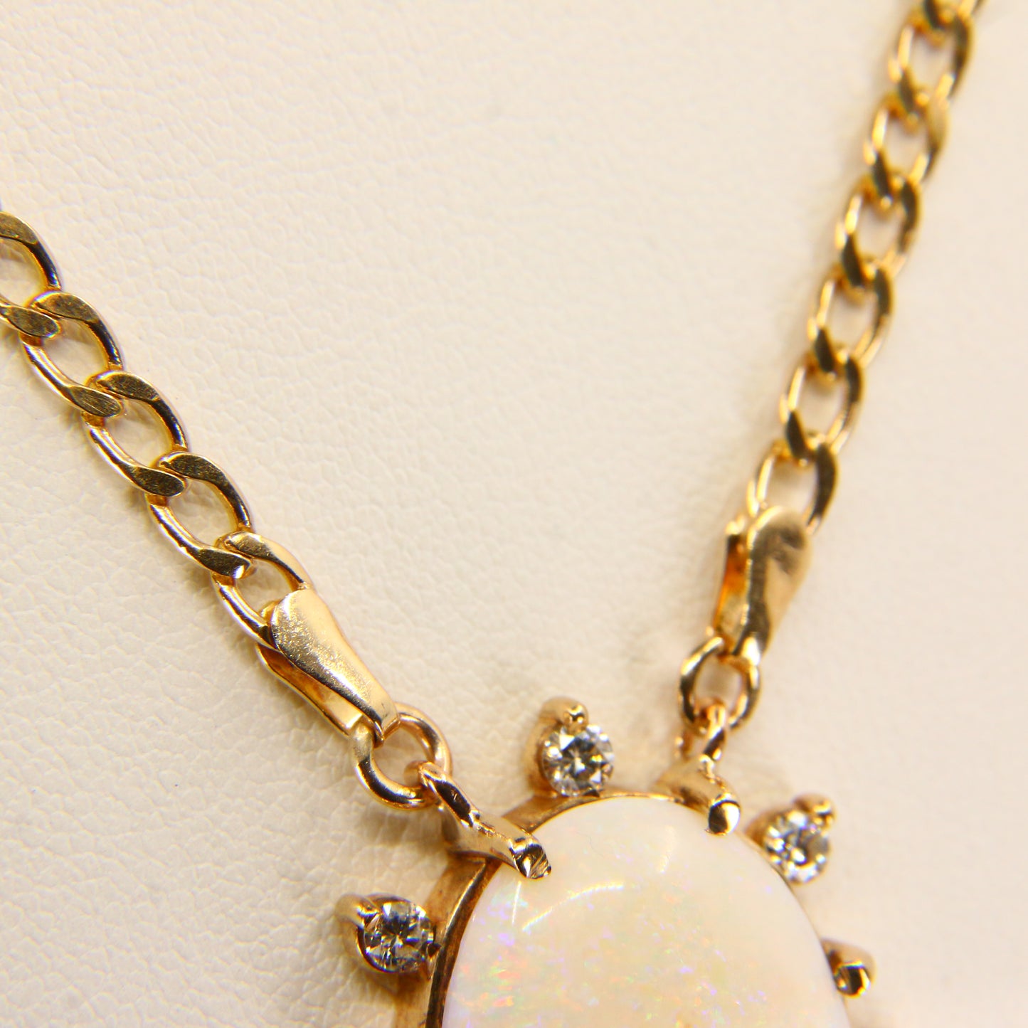 Vintage 9ct Opal CZ Pendant 15 INCH Chain Necklace Hallmarked 9 Carat Yellow Gold Boxed