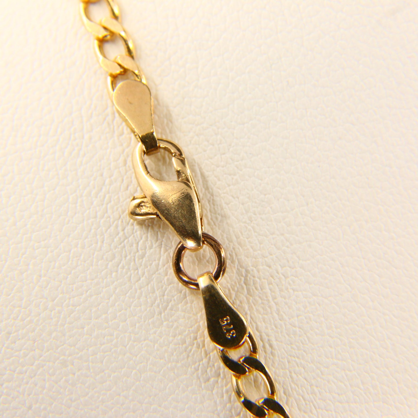 Vintage 9ct Opal CZ Pendant 15 INCH Chain Necklace Hallmarked 9 Carat Yellow Gold Boxed