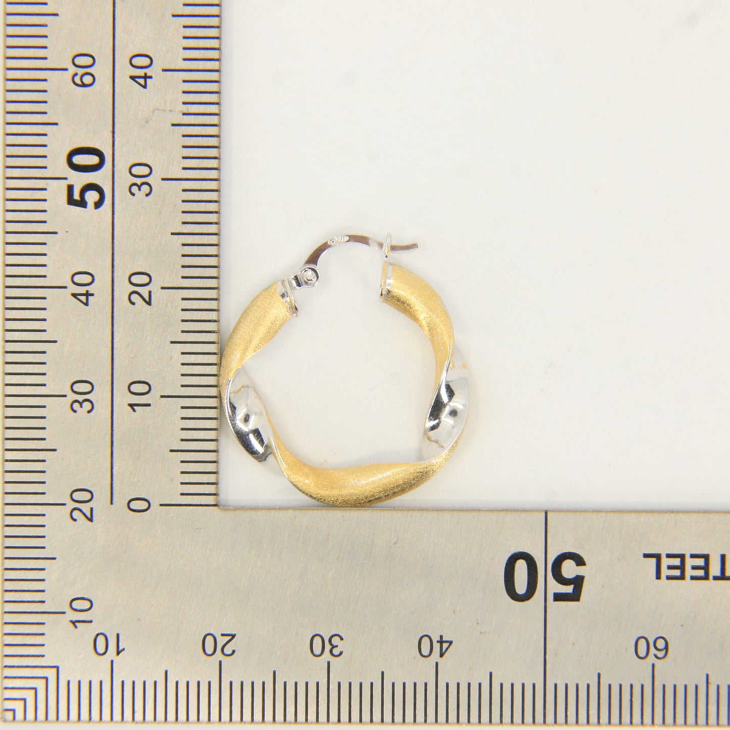 Vintage 18K Two Tone Italian Twist Hoop Earrings Textured Gold Boxed Gift