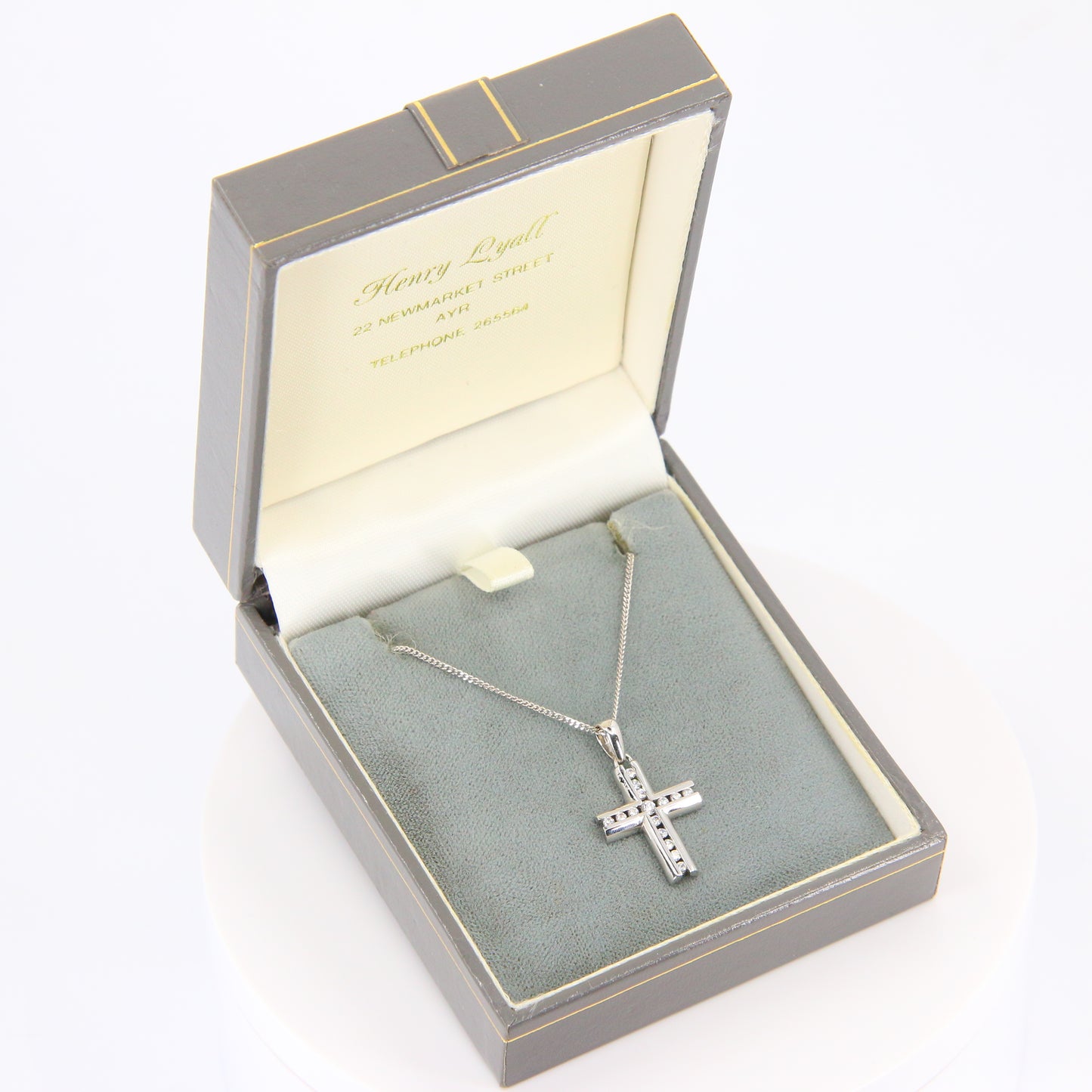 Vintage 9ct Cross Pendant Necklace White Gold Hallmarked Boxed