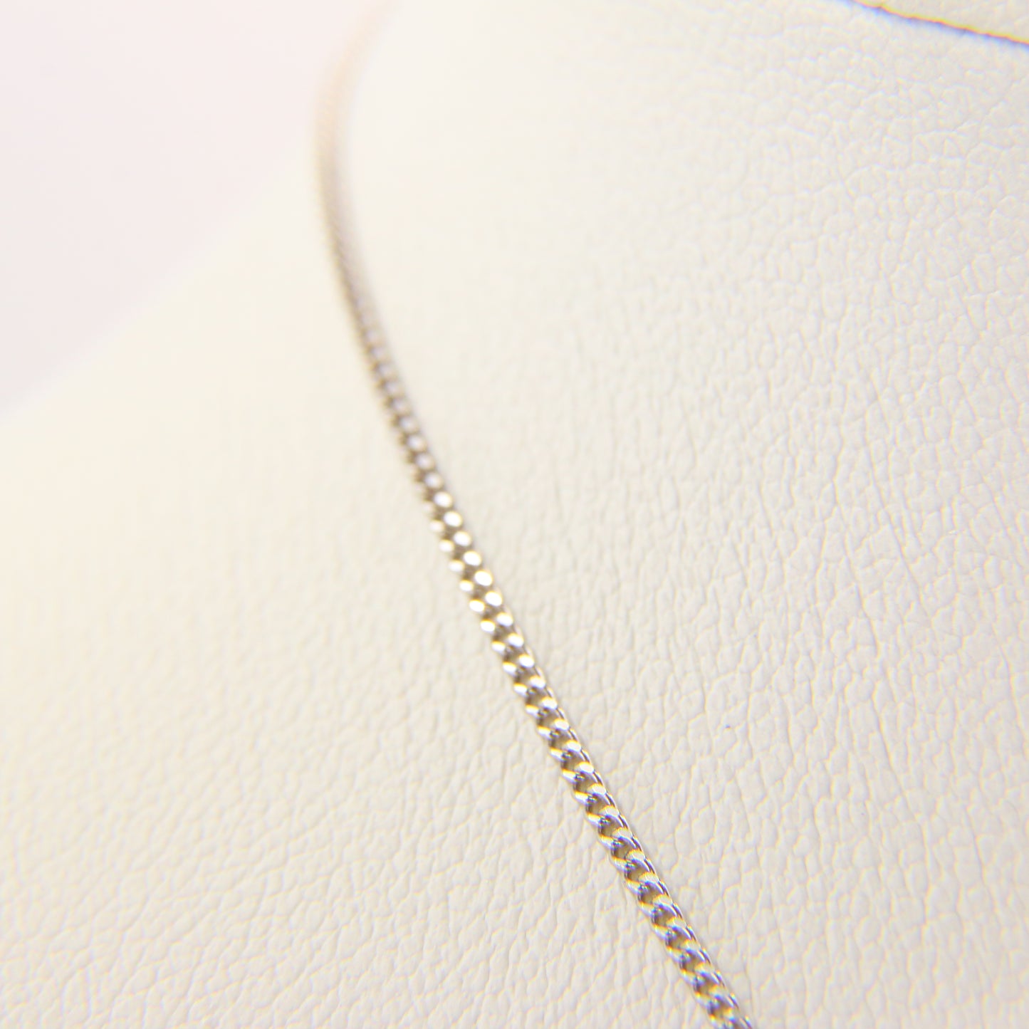 Vintage 9ct Cross Pendant Necklace White Gold Hallmarked Boxed