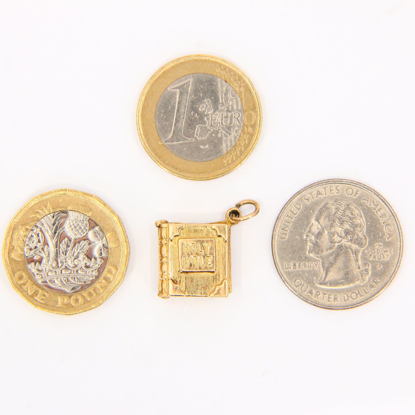 Vintage 9ct Holy Bible Charm – Hallmarked Yellow Gold Opening Pendant