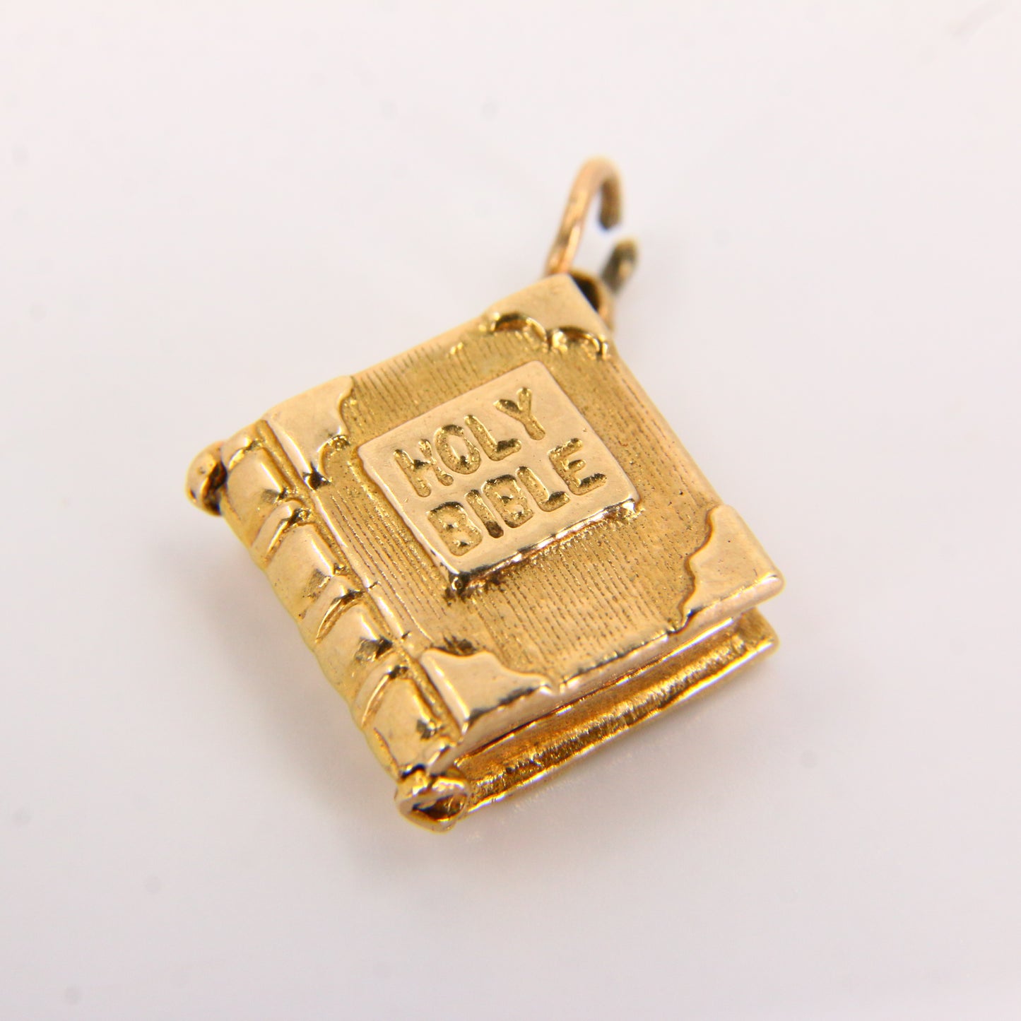 Vintage 9ct Holy Bible Charm – Hallmarked Yellow Gold Opening Pendant
