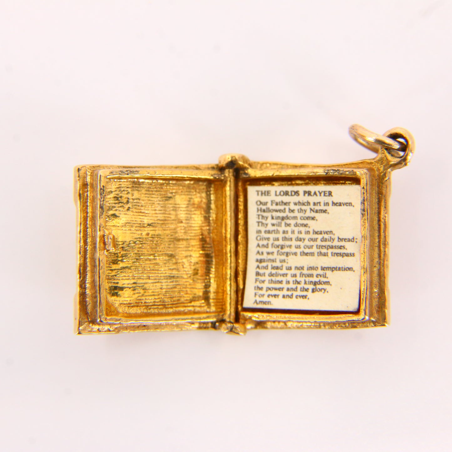 Vintage 9ct Holy Bible Charm – Hallmarked Yellow Gold Opening Pendant