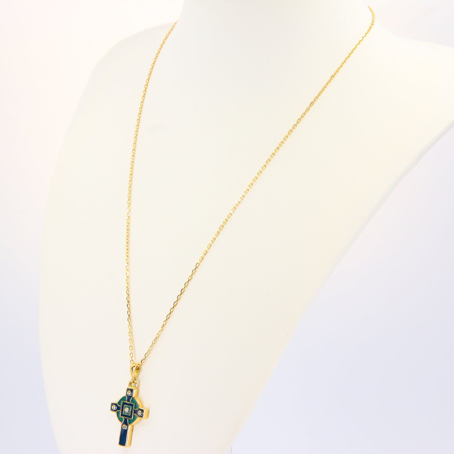 Vintage 18ct Celtic Cross Necklace 18 Carat Gold Hallmarked Enamel Pendant Boxed