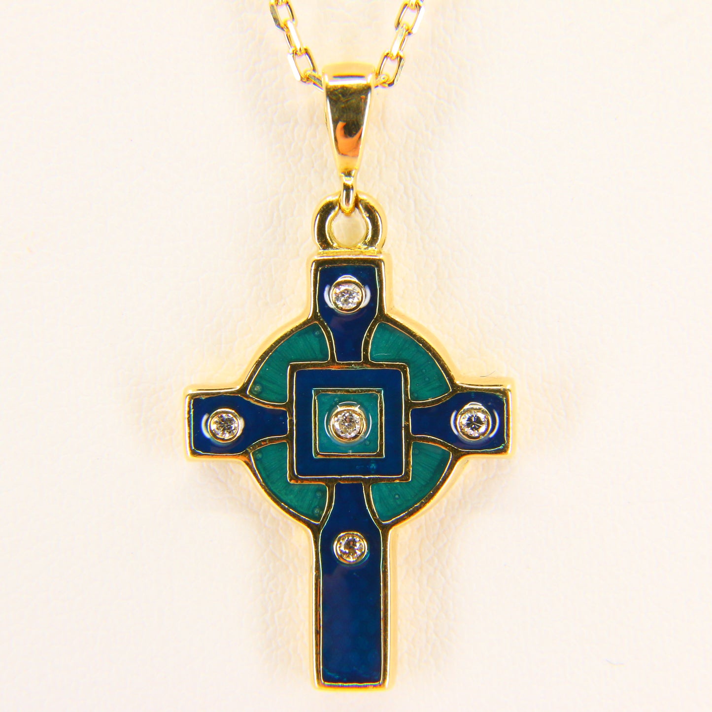 Vintage 18ct Celtic Cross Necklace 18 Carat Gold Hallmarked Enamel Pendant Boxed