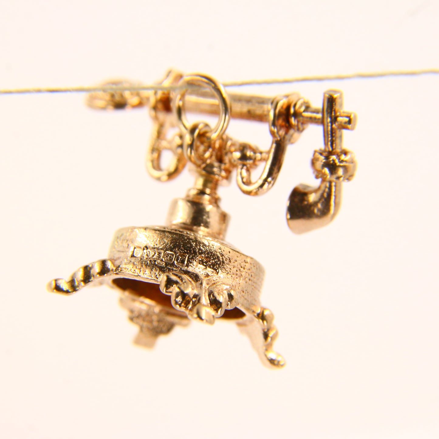 Vintage 9ct House Phone Charm – Hallmarked Yellow Gold Pendant, Gift