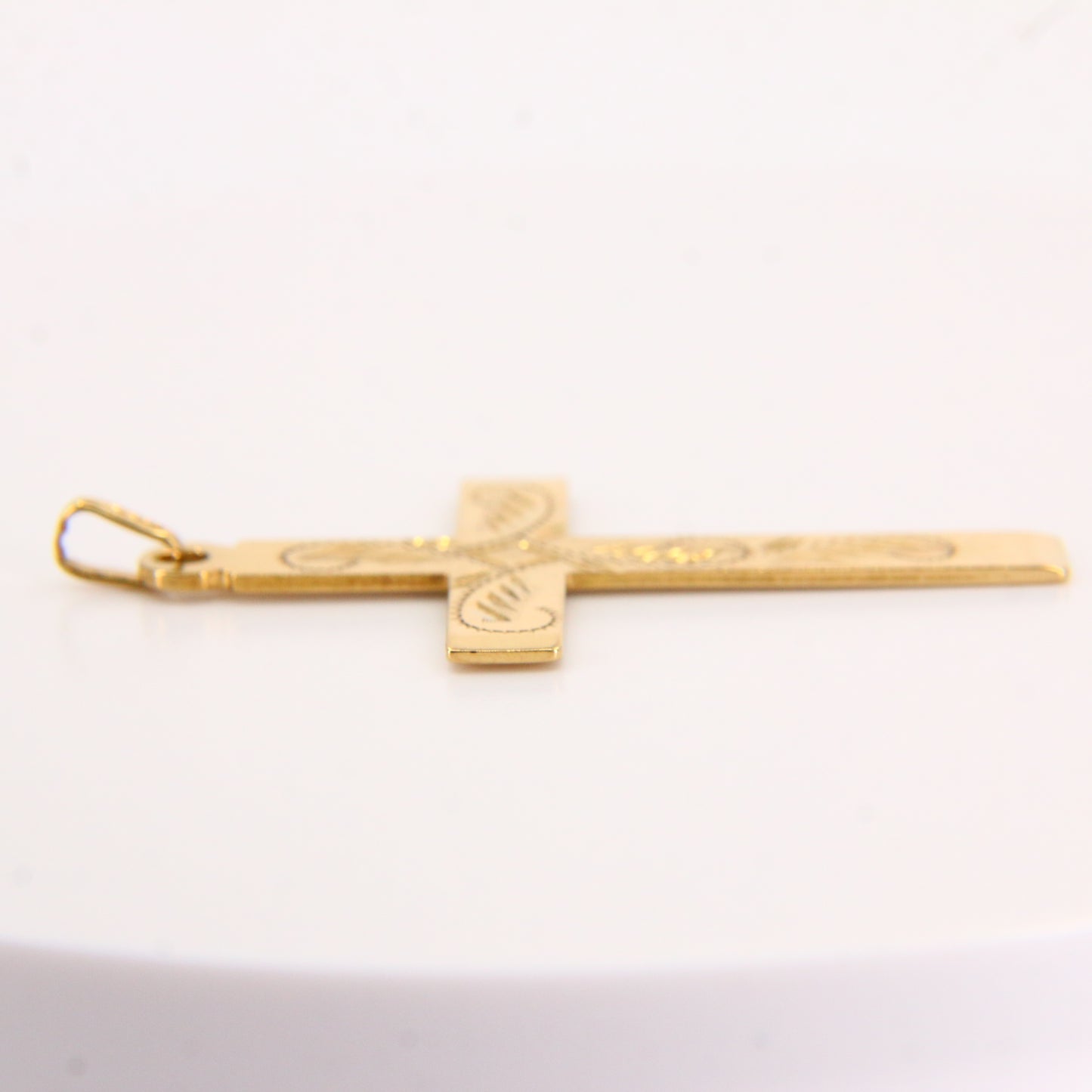 Vintage 9ct Yellow Gold Cross Pendant – Solid Hallmarked Religious Charm