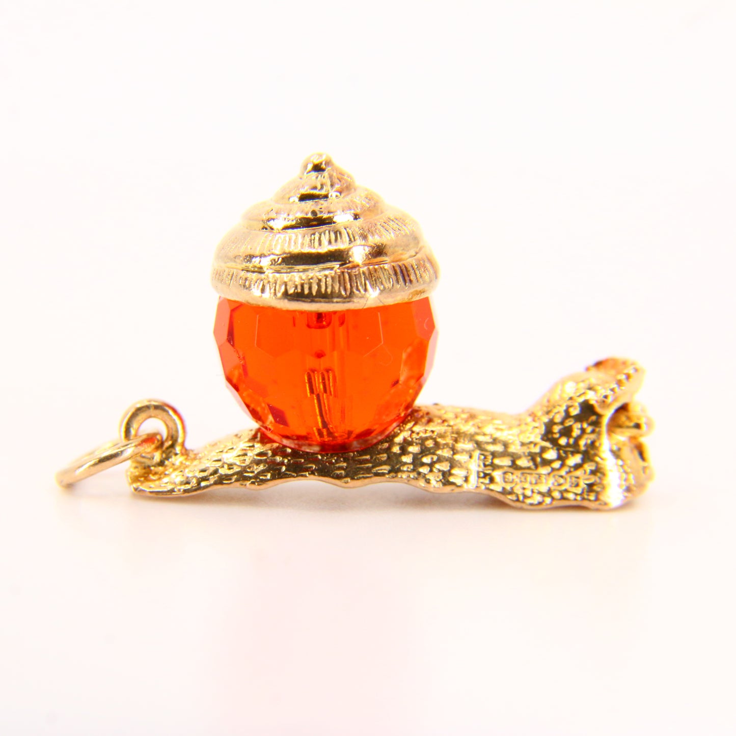 Vintage 9ct Gold Snail Charm – Red Gem Shell Hallmarked Yellow Gold Pendant