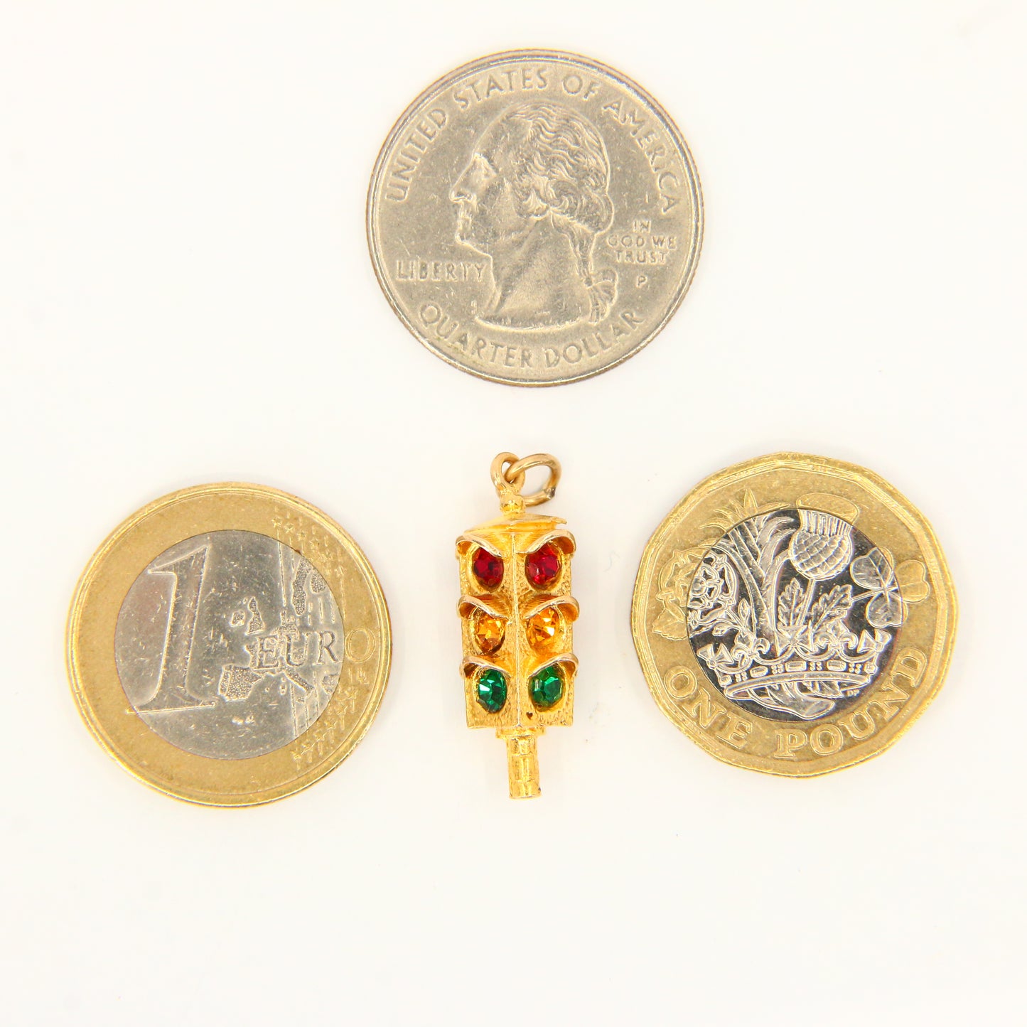 Vintage 9ct Gold Traffic Light Charm – Crossroad Pendant, Hallmarked Yellow Gold