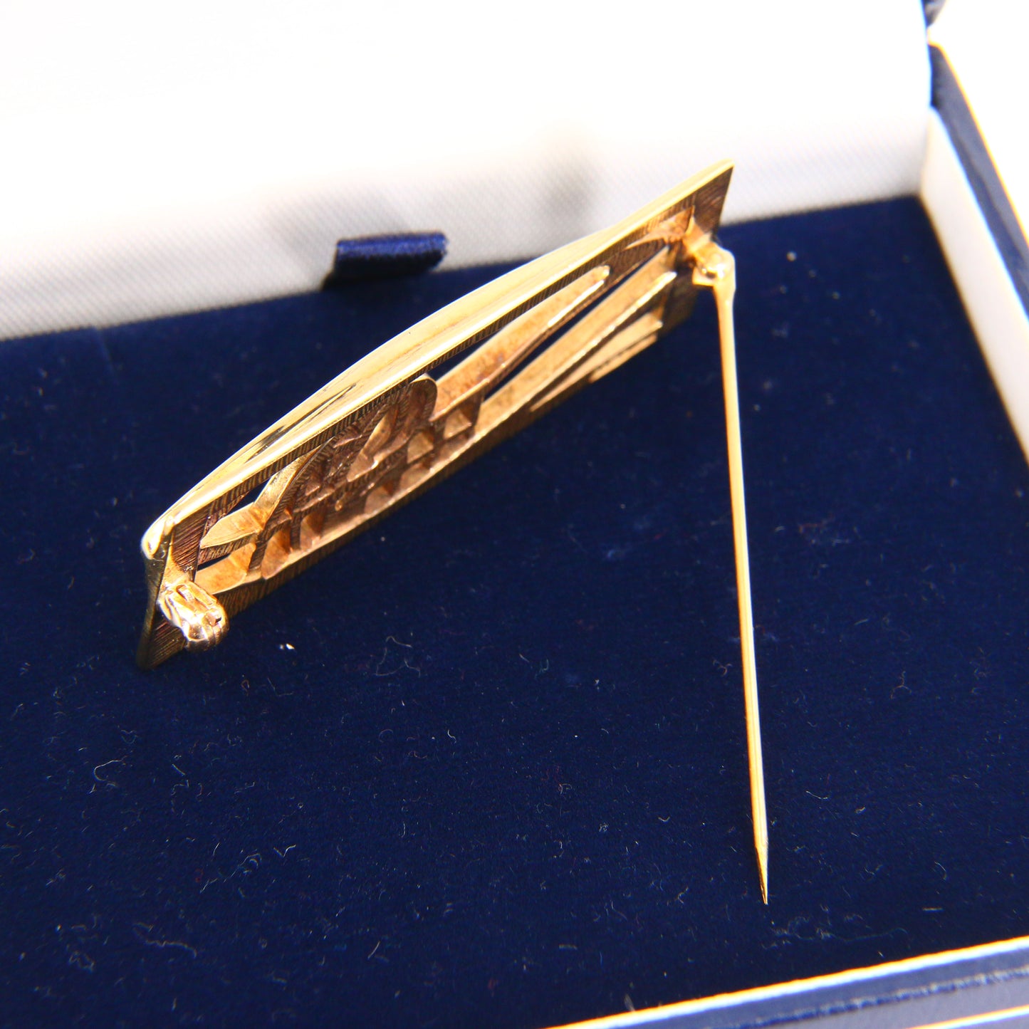 Vintage 9ct Rennie Mackintosh by Carrick Gold Brooch Hallmarked Boxed Gift