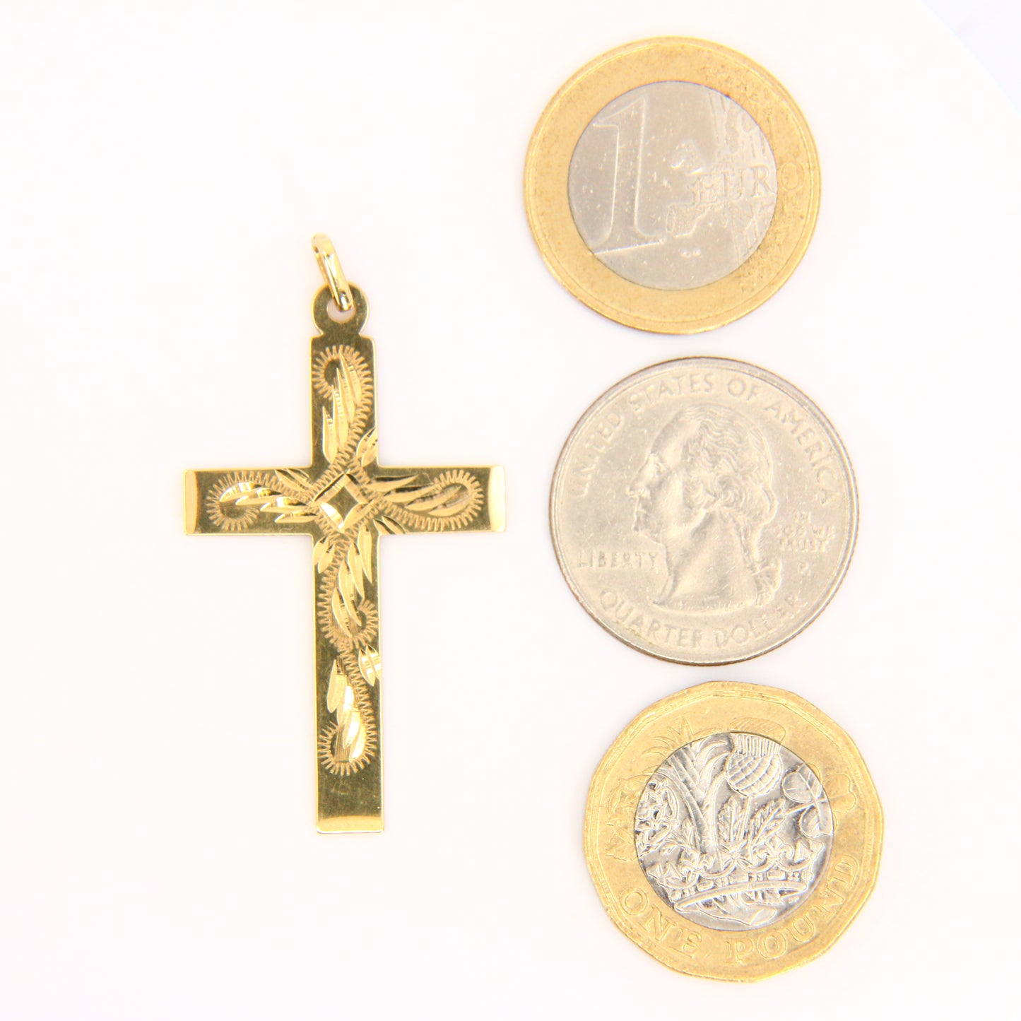 Vintage 9ct Gold Engraved Detailed Front Cross Pendant Hallmarked Yellow Gold