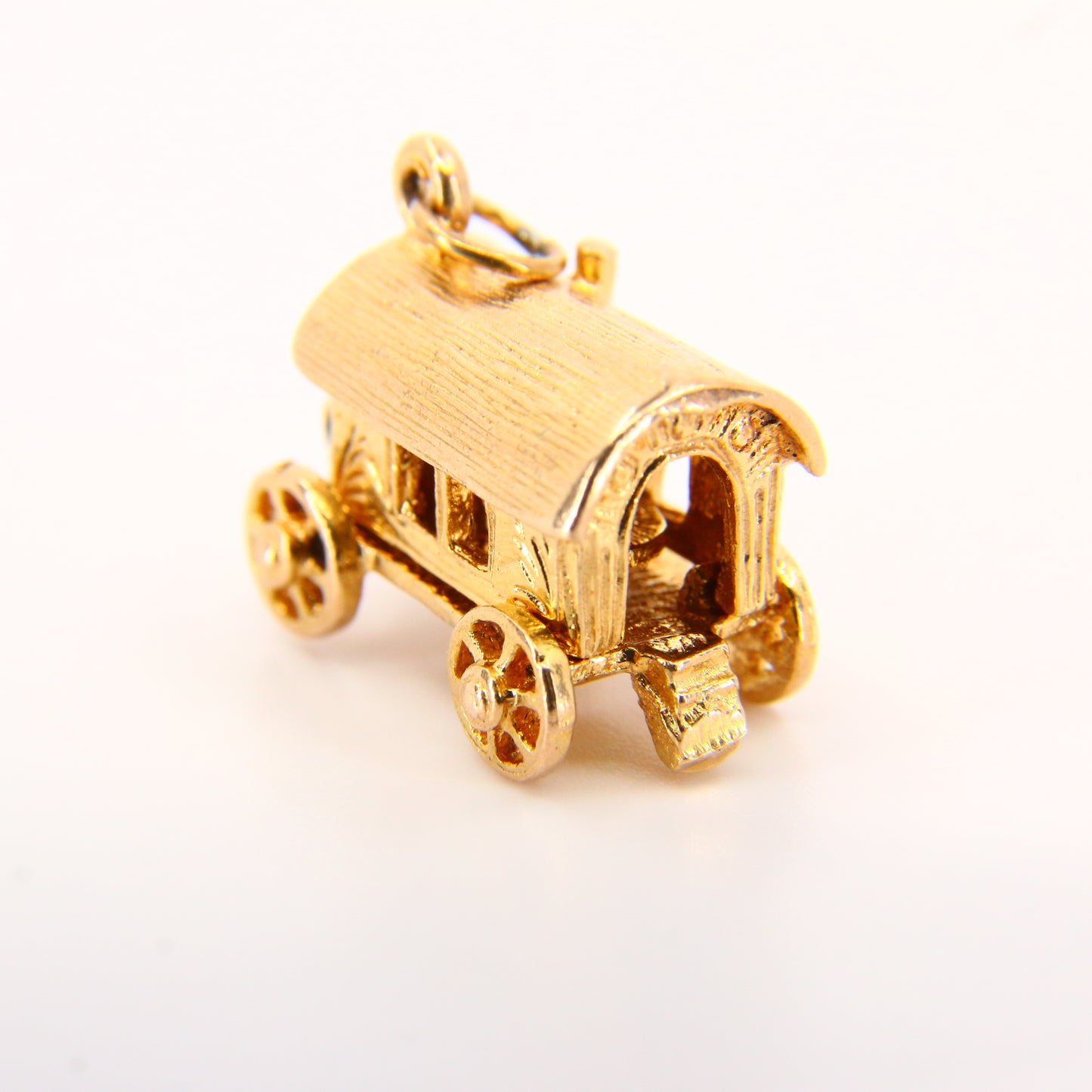 Vintage 9ct Opening Charm Fortune Teller Hallmarked Yellow Gold Gypsy Waggon Pendant