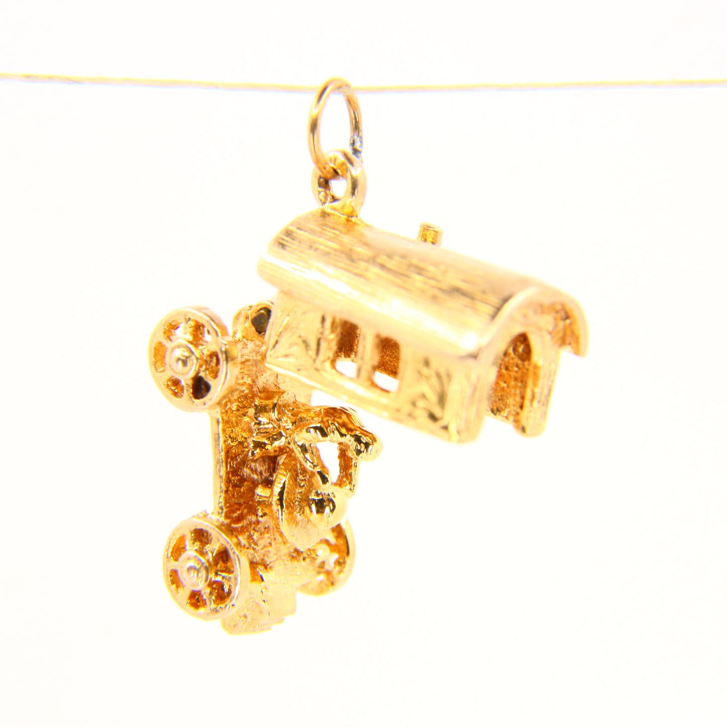 Vintage 9ct Opening Charm Fortune Teller Hallmarked Yellow Gold Gypsy Waggon Pendant