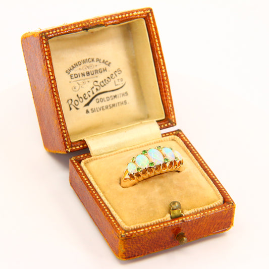 Vintage 18ct Gold Opal & Peridot Ring – UK Size O – Hallmarked 18 Carat Gold- Boxed