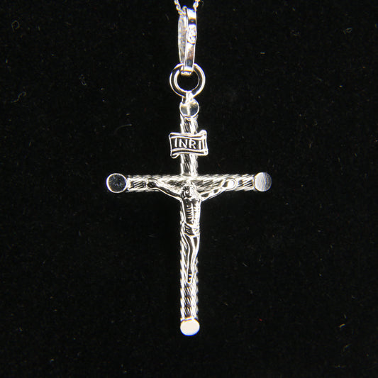 Vintage 9ct White Gold 18 Inch Curb Chain Crucifix INRI Cross Pendant Boxed Gift