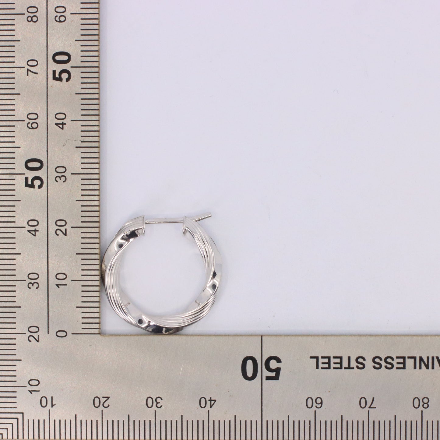 Vintage 9ct Hallmarked White Gold Twist Hoop Earrings Textured Boxed Gift