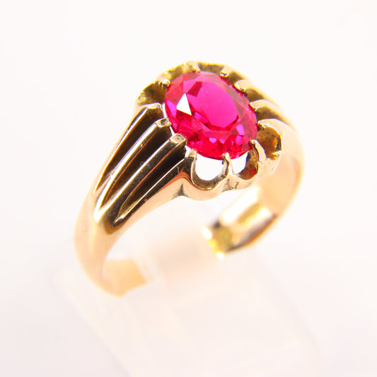 Vintage 9ct Gold Dress Ring Red Gem Hallmarked Boxed UK Size T 1/2