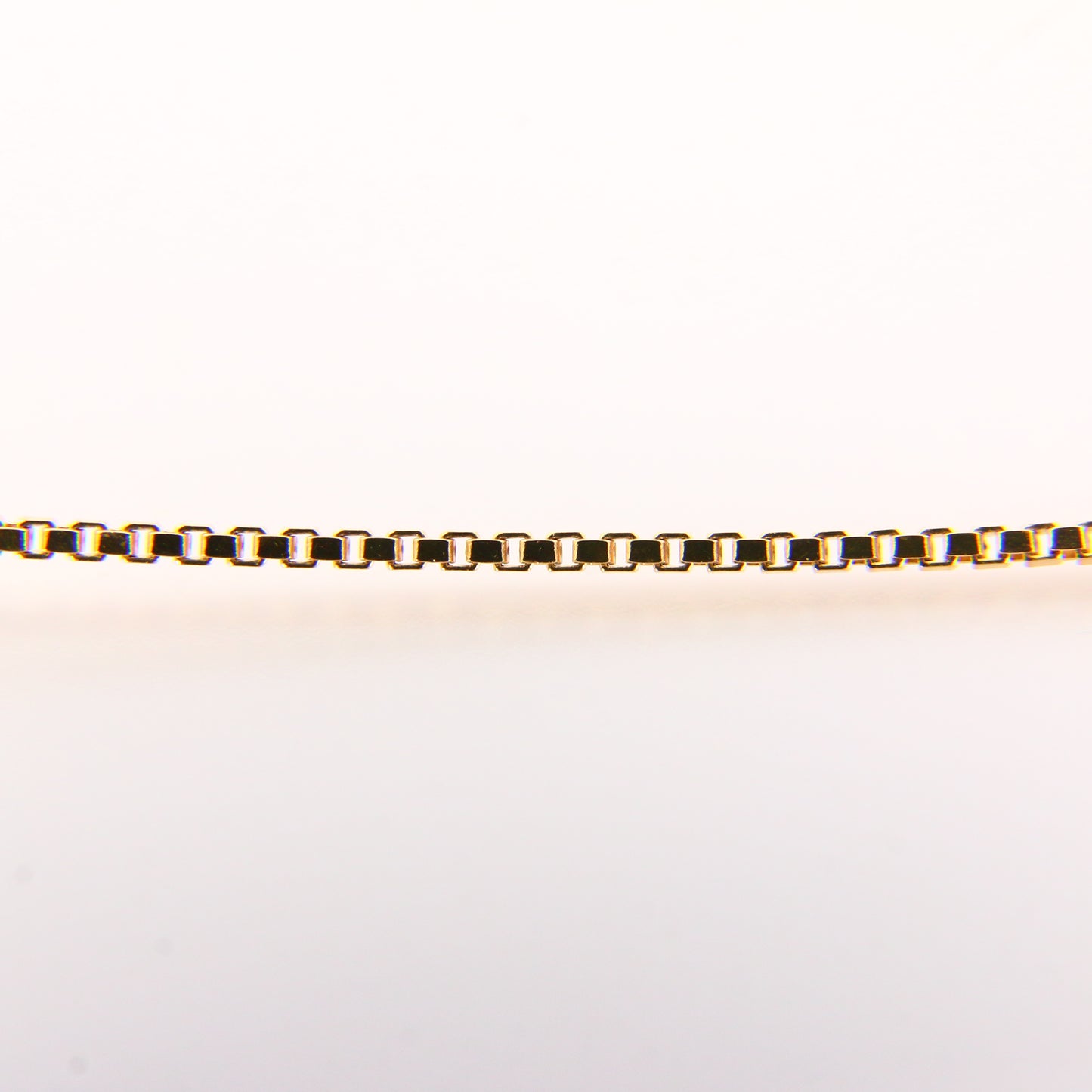 Vintage 9ct 16.5" Hoop Link Box Chain Necklace Hallmarked Yellow Gold Boxed
