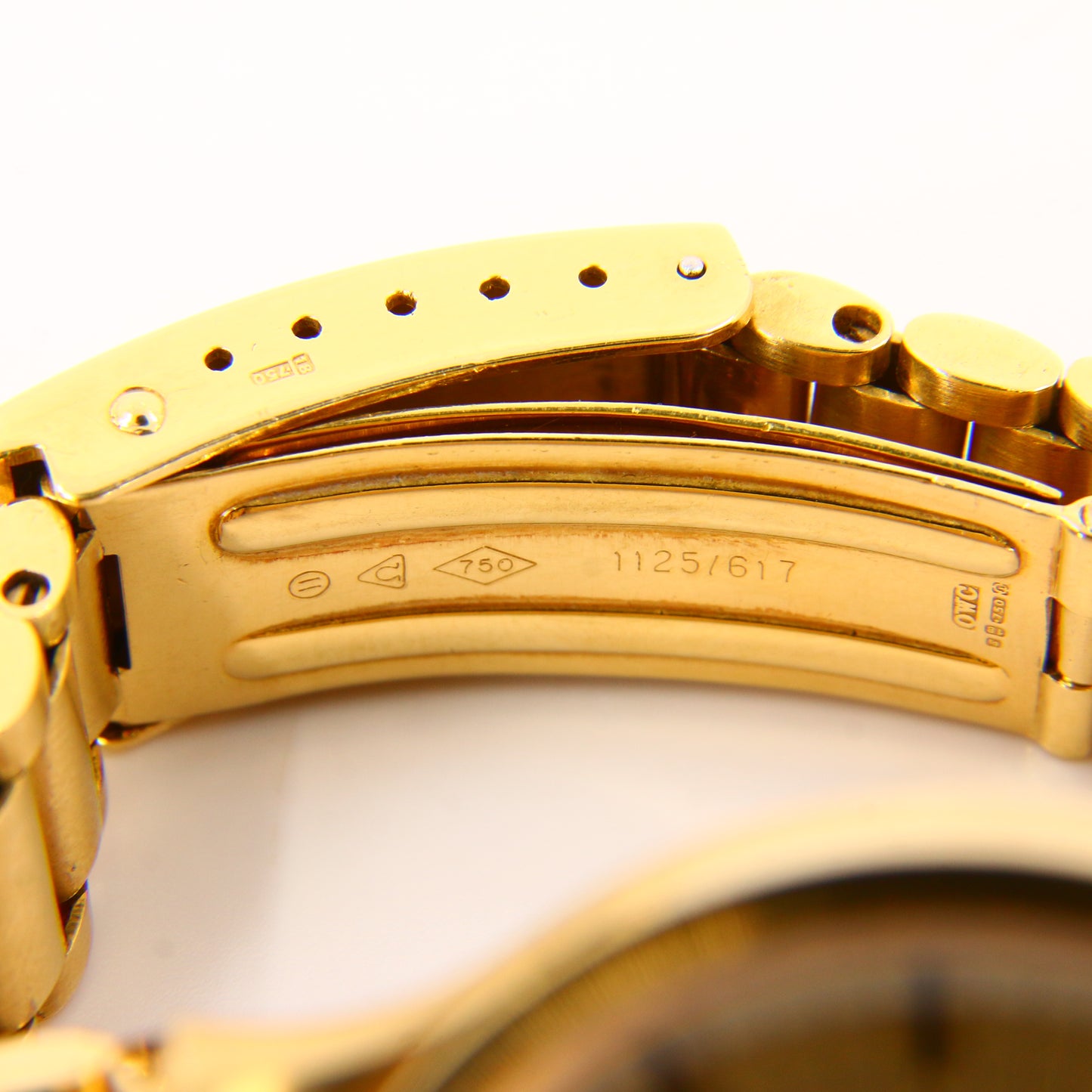 1973 Omega Constellation F300Hz – 18ct Solid Gold Gents Watch