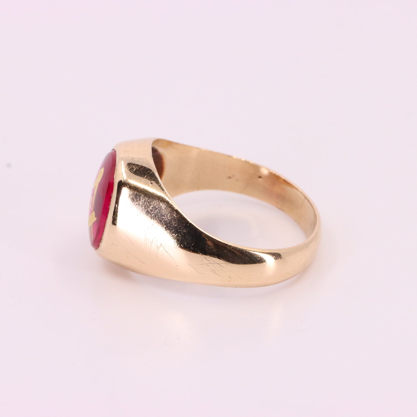 Vintage 9ct Hallmarked Gold Masonic Ruby Ring Square & Compass Mason Ring Boxed