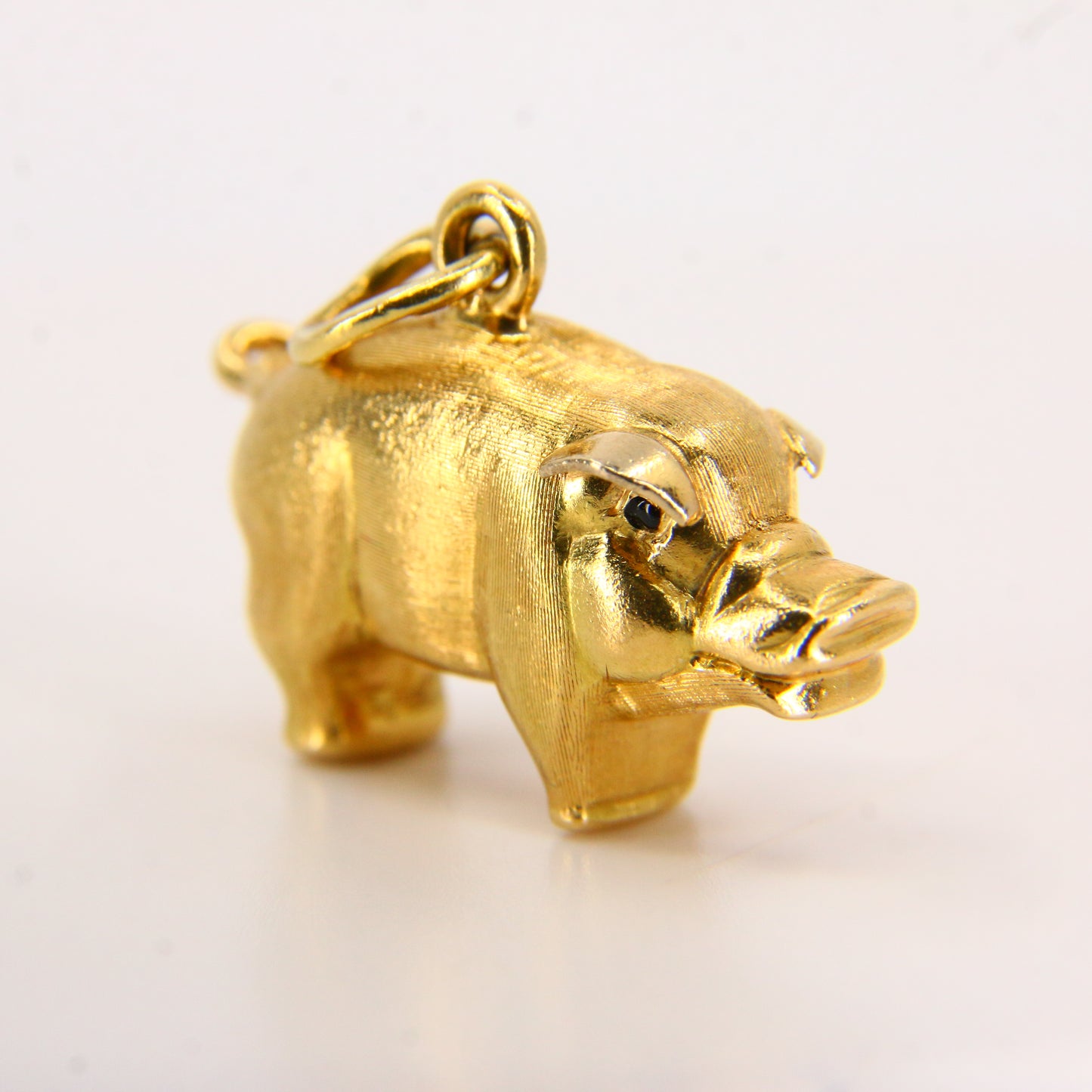 Vintage 18ct Yellow Gold Pig Charm Pendant 18 Carat Animal Gift