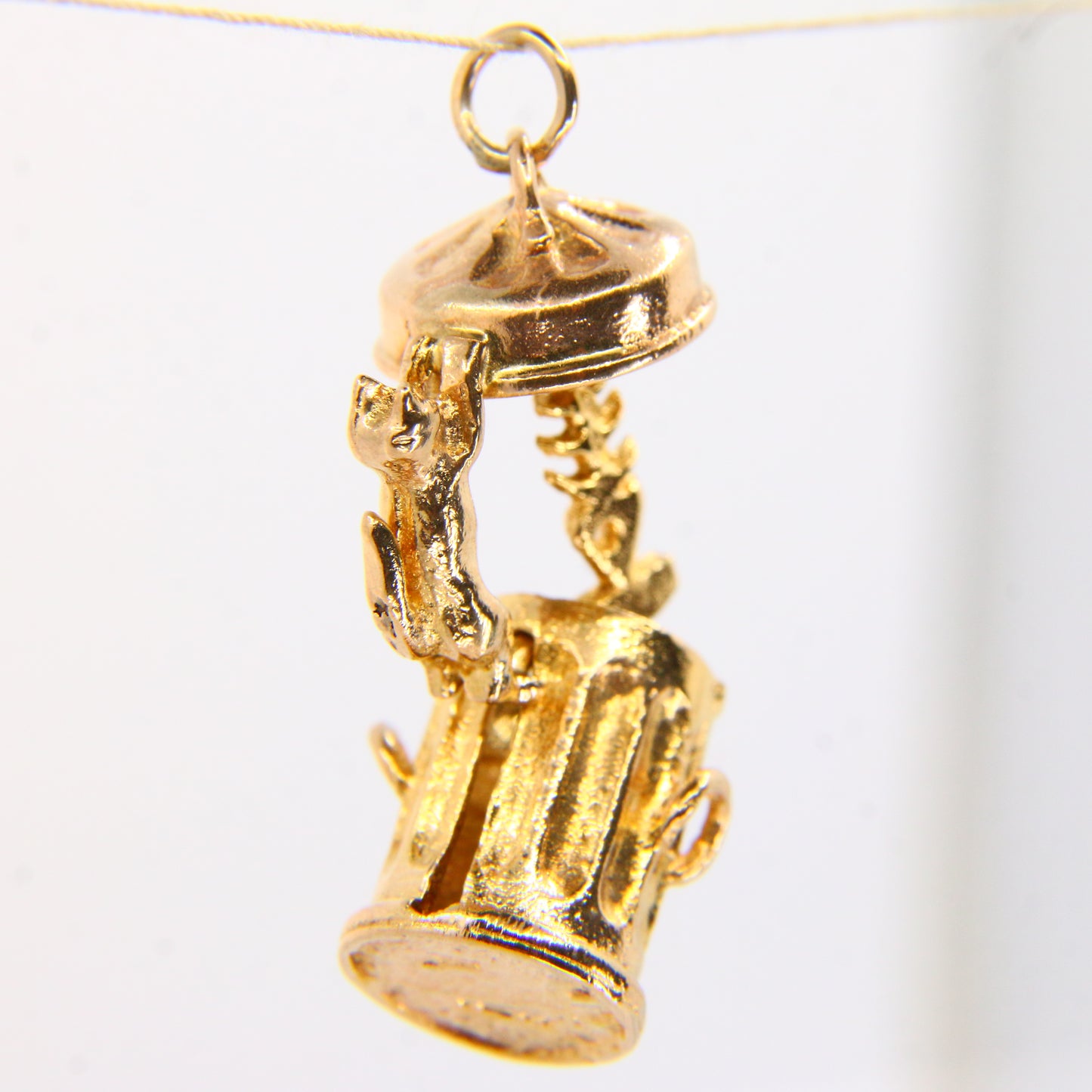 Vintage 9ct Hallmarked Cat Charm | Solid Gold Opening Pendant with Fish