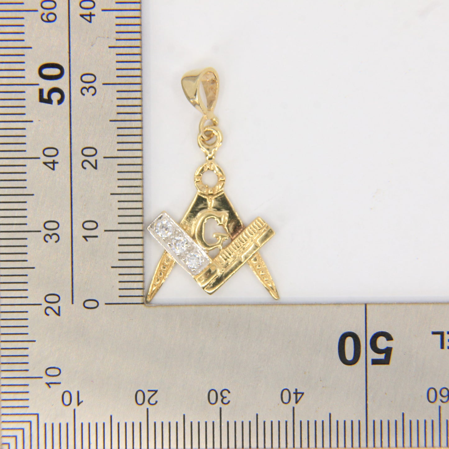 Vintage 9ct Gold Hallmarked Masonic Pendant Compass Square G Emblem CZ Stones