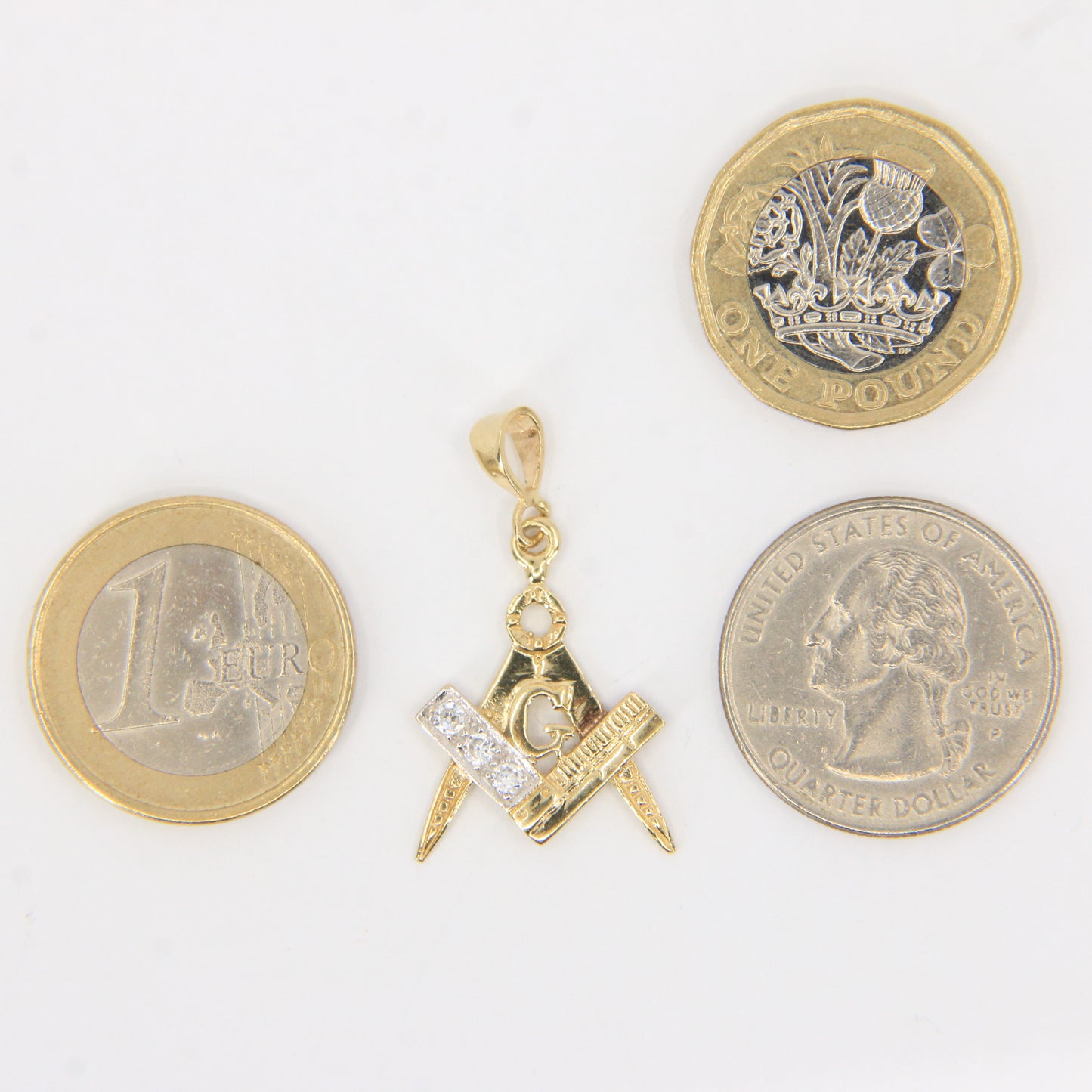 Vintage 9ct Gold Hallmarked Masonic Pendant Compass Square G Emblem CZ Stones