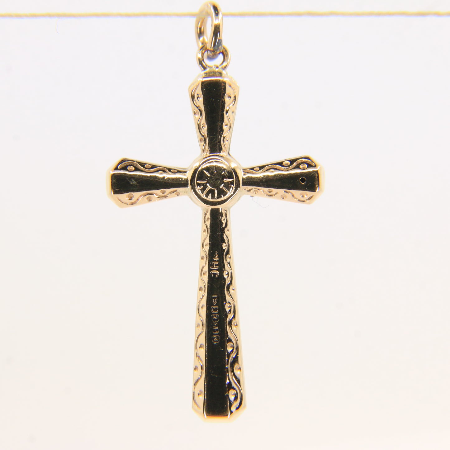 Vintage 9ct Hallmarked Gold Cross Pendant – Solid Religious Charm