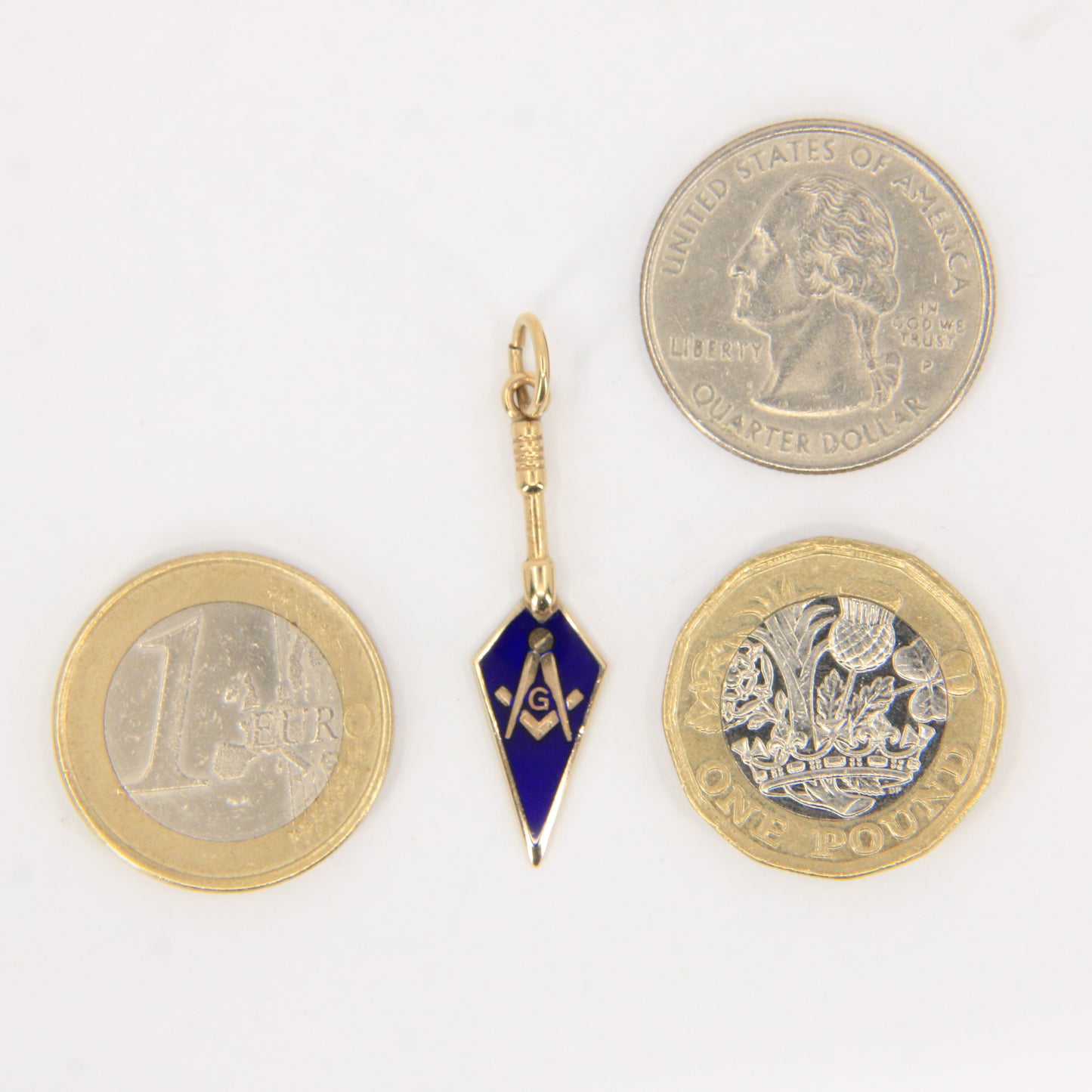Vintage 9ct Gold Hallmarked Masonic Trowel Pendant Blue Enamel Freemason Charm