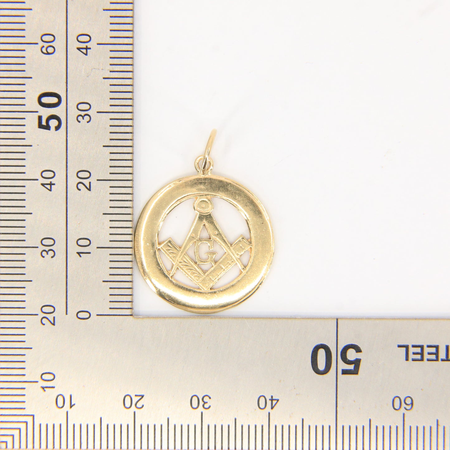 Vintage 9ct Gold Hallmarked Masonic Pendant Compass Square G Emblem Freemason