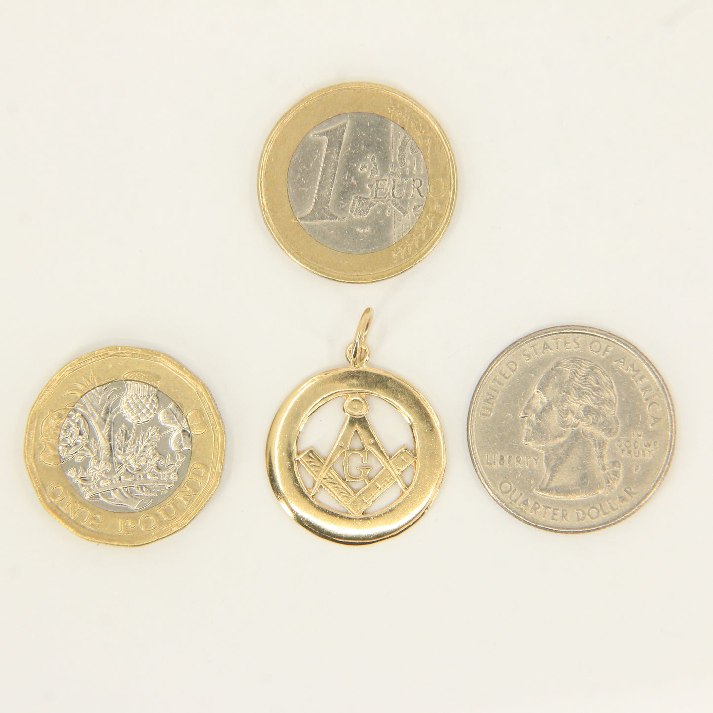 Vintage 9ct Gold Hallmarked Masonic Pendant Compass Square G Emblem Freemason