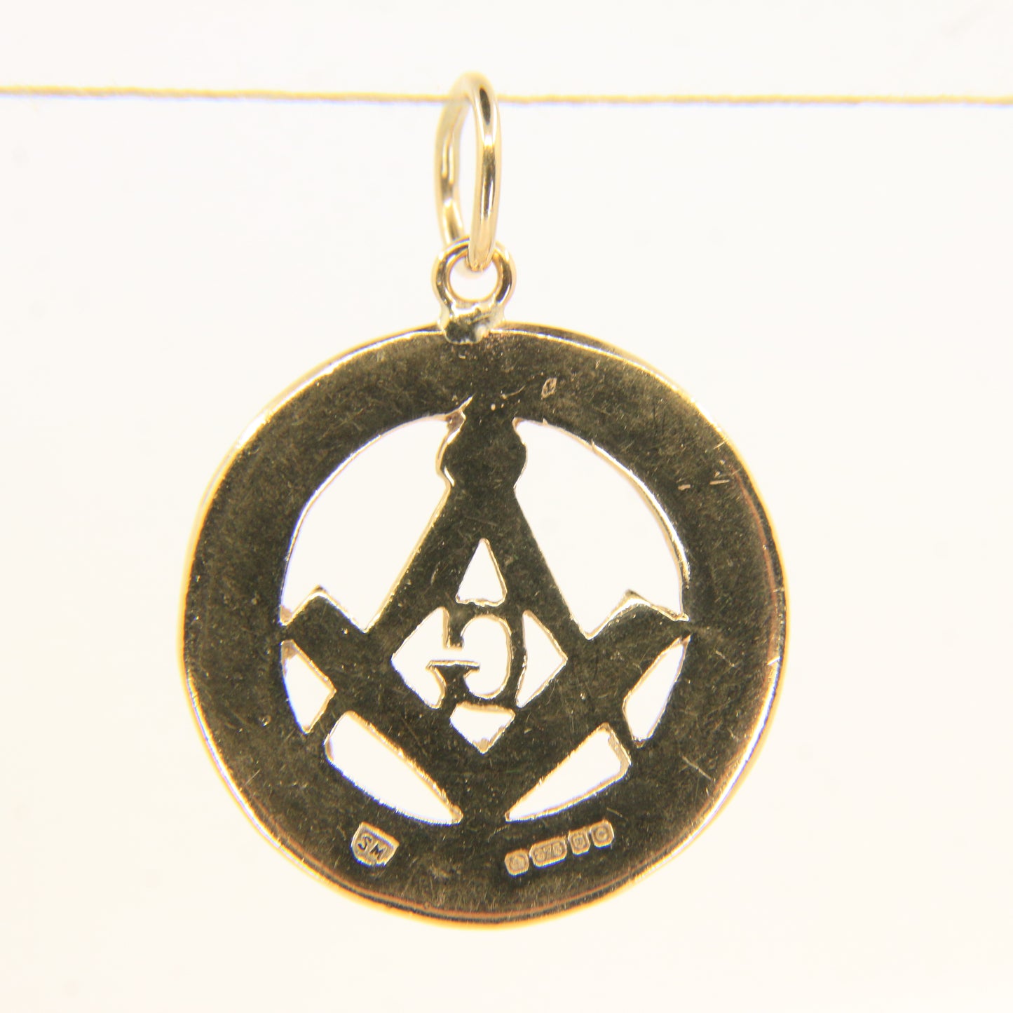 Vintage 9ct Gold Hallmarked Masonic Pendant Compass Square G Emblem Freemason