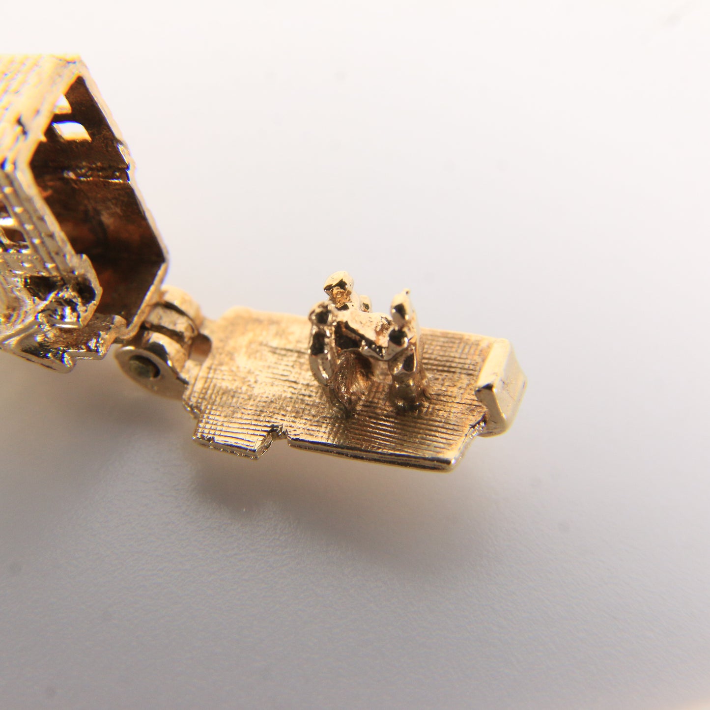 Vintage 9ct Hallmarked Gold Wedding Church Charm | Opening Pendant